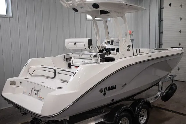 Slide: The Image of Yamaha 222 FSH Sport E 2026 - 3