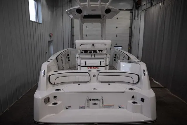 Slide: The Image of Yamaha 222 FSH Sport E 2026 - 5