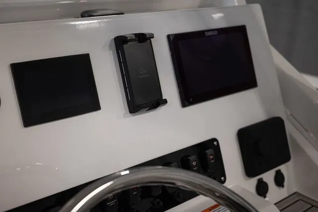 Slide: The Image of Yamaha 222 FSH Sport E 2026 - 9