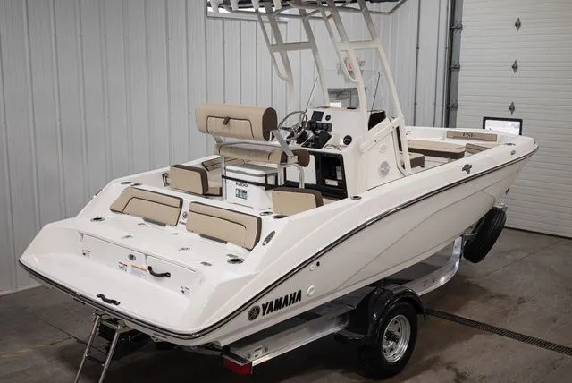 Slide: The Image of Yamaha 190FSH SPORT 2026 - 4