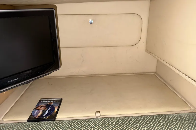 Slide: The Image of 2008 Cruisers Yachts 330 Express cabin with TV and DVD. - 21