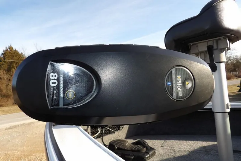 Slide: The Image of Close-up of a 2025 Lund 1875 Crossover XS boat's i-Pilot trolling motor. - 41