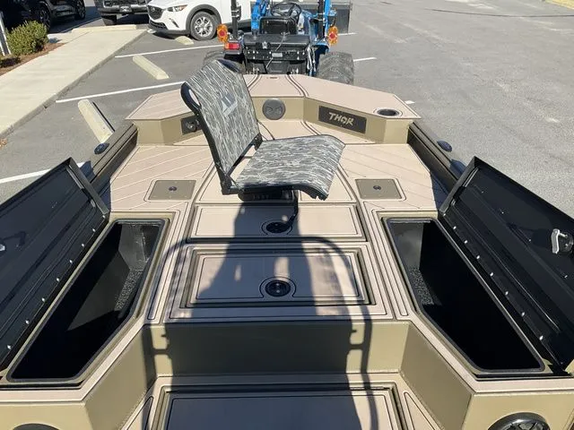 Slide: The Image of Thor Lake Hammer 1900 CC 2026 - 15