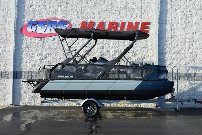 The Image of 2026 Sea-Doo Switch Cruise Limited 21 pontoon boat displayed at GSPS Marine dealership. - 1
