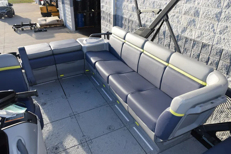 Slide: The Image of 2026 Sea-Doo Switch Cruise Limited 21 interior seating, featuring spacious and comfortable design. - 10
