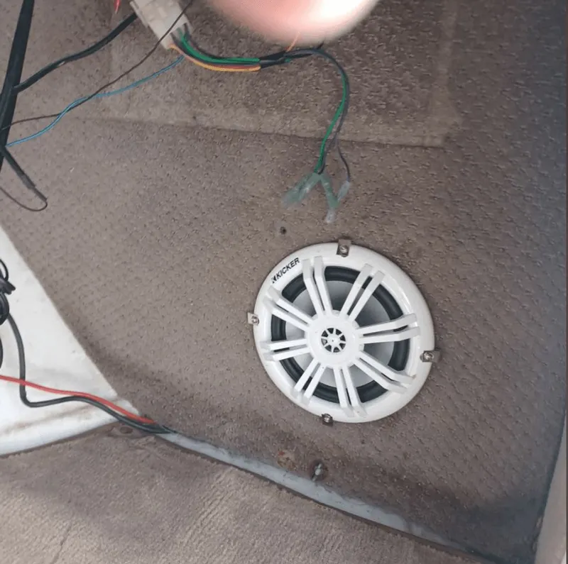 Slide: The Image of Mariah SE 2006 - 10