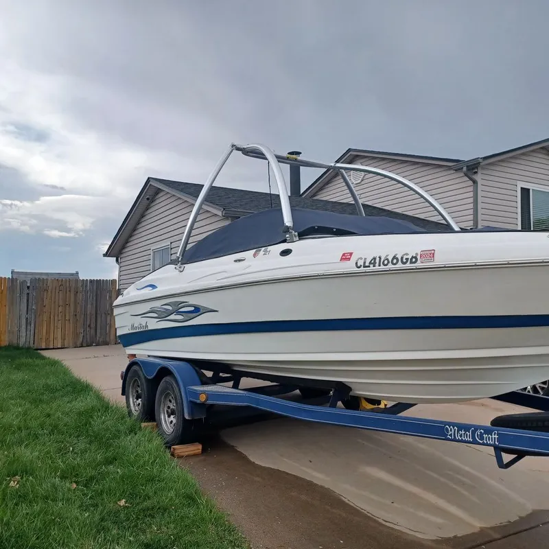 Slide: The Image of Mariah SE 2006 - 2