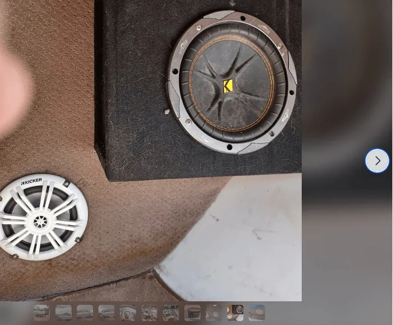 Slide: The Image of Mariah SE 2006 - 8