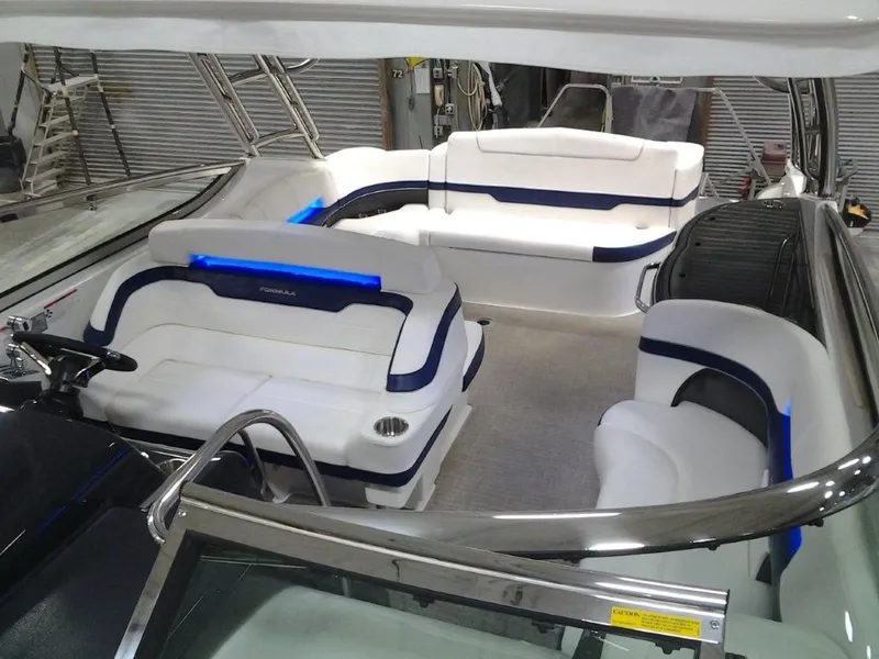 Slide: The Image of Formula 370 Super Sport 2018 - 4