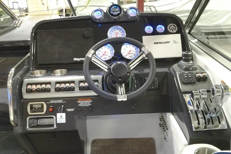 Slide: The Image of Formula 370 Super Sport 2018 - 72