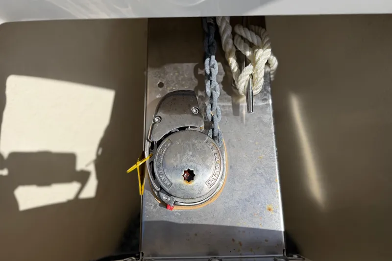 Slide: The Image of Anchor chain and rope on a 2022 Regulator 28 boat deck. - 17