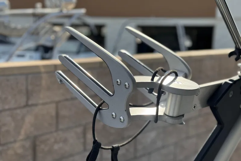 Slide: The Image of 2023 Malibu Wakesetter 21 LX wakeboard rack, close-up view. - 18