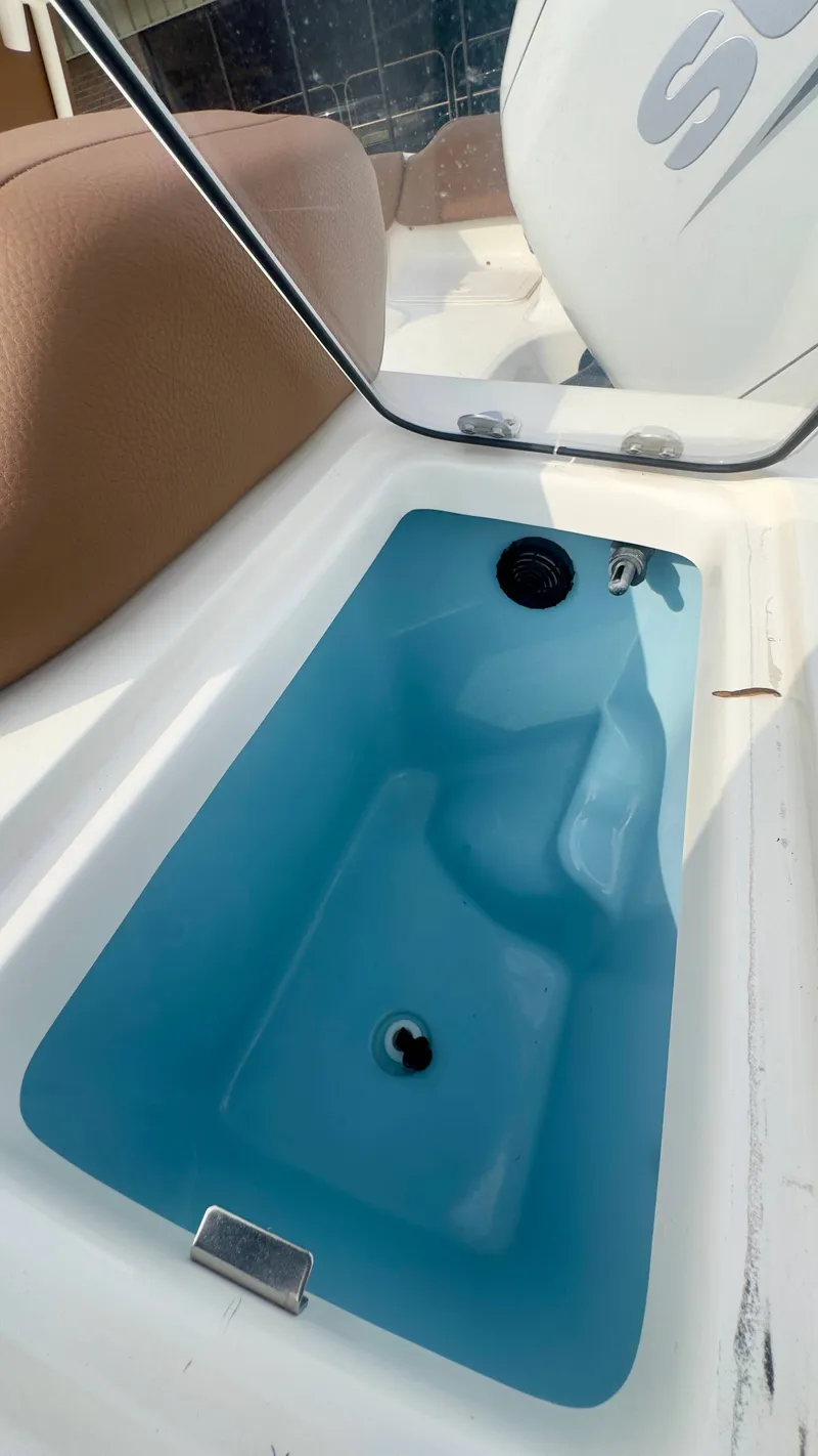 Slide: The Image of Pioneer 222 Islander 2022 - 11