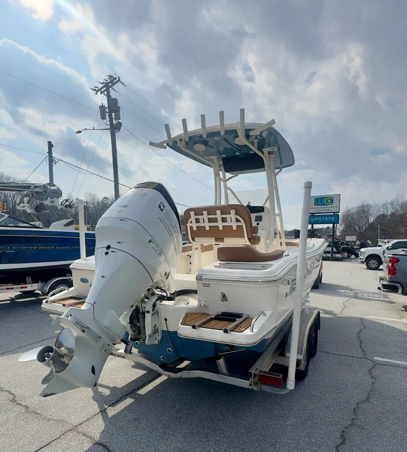 Slide: The Image of Pioneer 222 Islander 2022 - 4