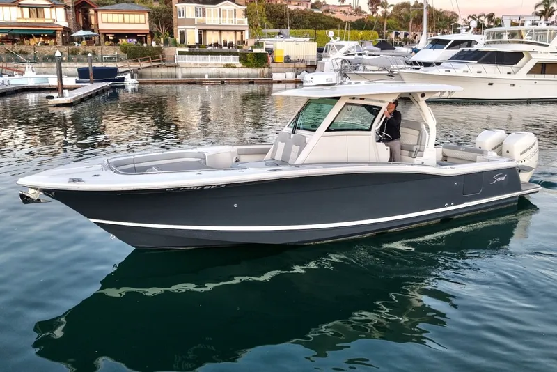 The Image of 2023 Scout 330LXF.jpeg - 0