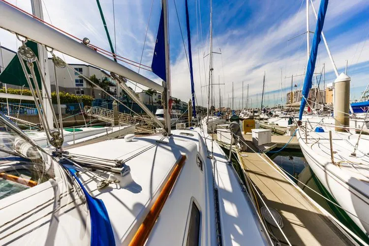 Slide: The Image of 2006 Beneteau 343 - Image 13 - 13