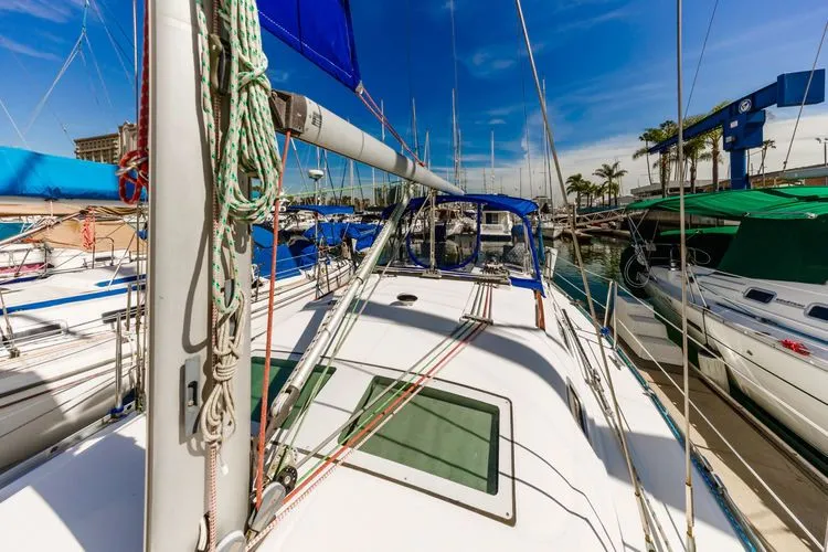 Slide: The Image of 2006 Beneteau 343 - Image 15 - 15