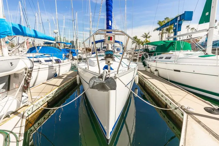 Slide: The Image of 2006 Beneteau 343 - Image 2 - 2