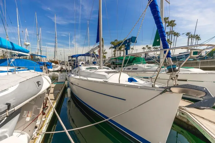 Slide: The Image of 2006 Beneteau 343 - Image 3 - 3