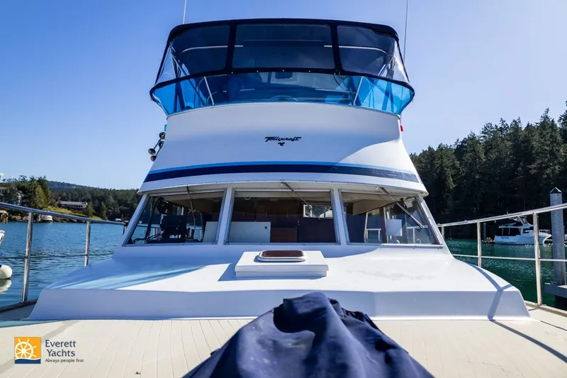 Slide: The Image of Tollycraft 40 Tri-Cabin Motor Yacht 1972 - 10