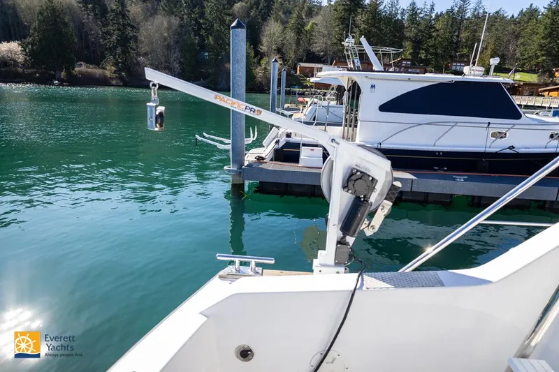 Slide: The Image of Tollycraft 40 Tri-Cabin Motor Yacht 1972 - 16