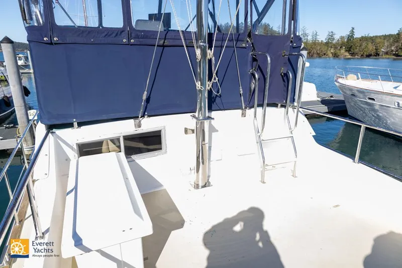 Slide: The Image of Tollycraft 40 Tri-Cabin Motor Yacht 1972 - 19