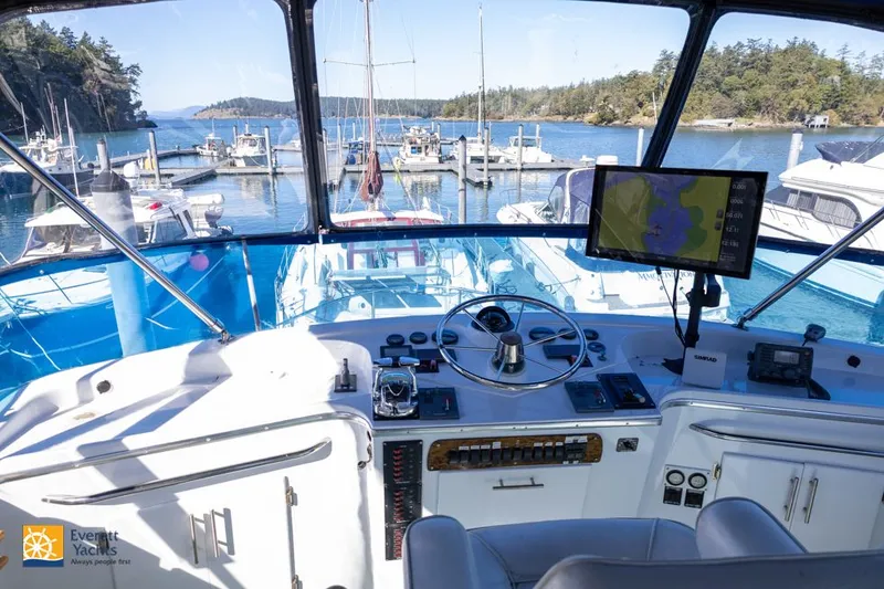 Slide: The Image of Tollycraft 40 Tri-Cabin Motor Yacht 1972 - 21