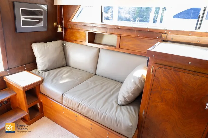 Slide: The Image of Tollycraft 40 Tri-Cabin Motor Yacht 1972 - 38