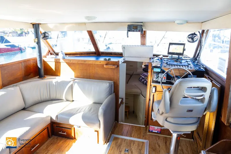 Slide: The Image of Tollycraft 40 Tri-Cabin Motor Yacht 1972 - 54