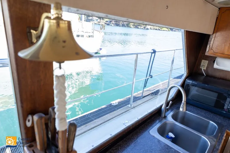 Slide: The Image of Tollycraft 40 Tri-Cabin Motor Yacht 1972 - 56