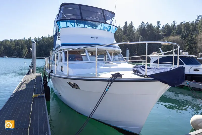 Slide: The Image of Tollycraft 40 Tri-Cabin Motor Yacht 1972 - 6