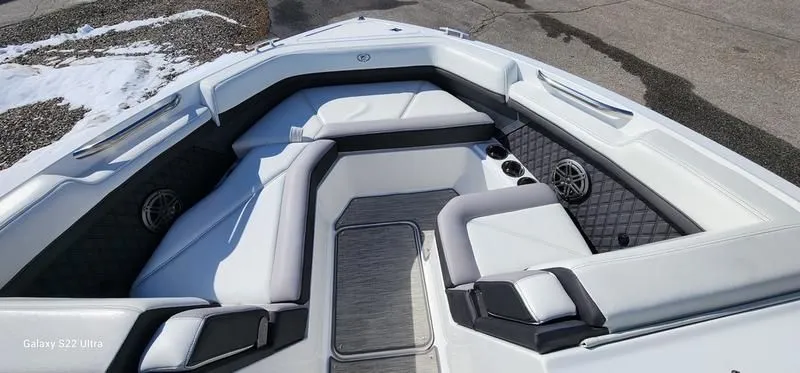 Slide: The Image of Cobalt R6 2021 - 22