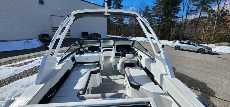 Slide: The Image of Cobalt R6 2021 - 25