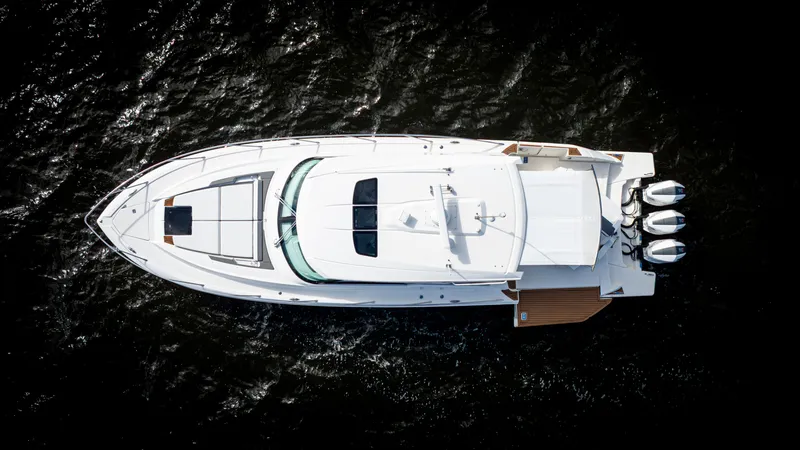 Slide: The Image of Tiara 43 LE 2021 - 56