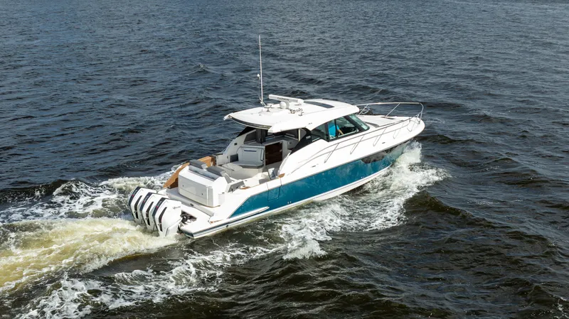 Slide: The Image of Tiara 43 LE 2021 - 73