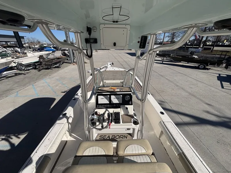 Slide: The Image of Sea Born FX24 Bay 2021 - 4