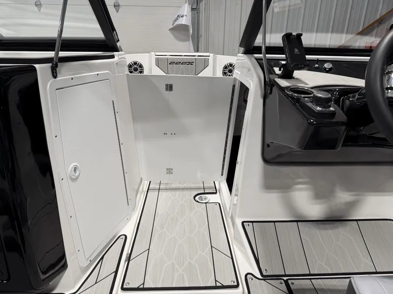 Slide: The Image of Yamaha 222XD 2026 - 15