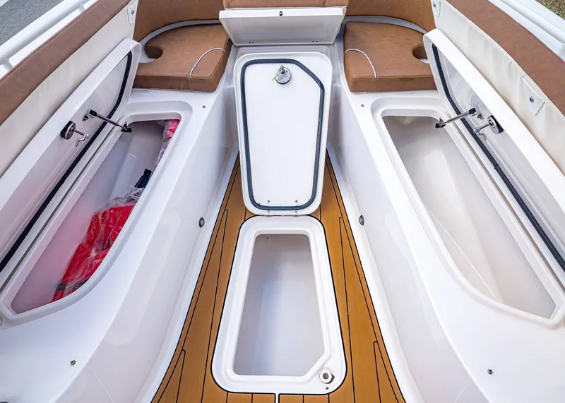 Slide: The Image of Sea Hunt Escape 28 2023 - 24