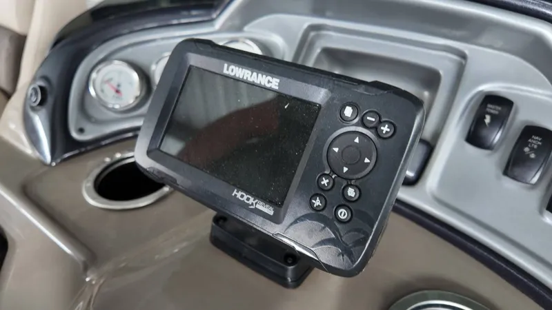 Slide: The Image of Sun Tracker Fishing Barge 22 2022 - 26