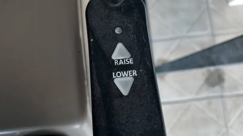 Slide: The Image of Sun Tracker Fishing Barge 22 2022 - 32