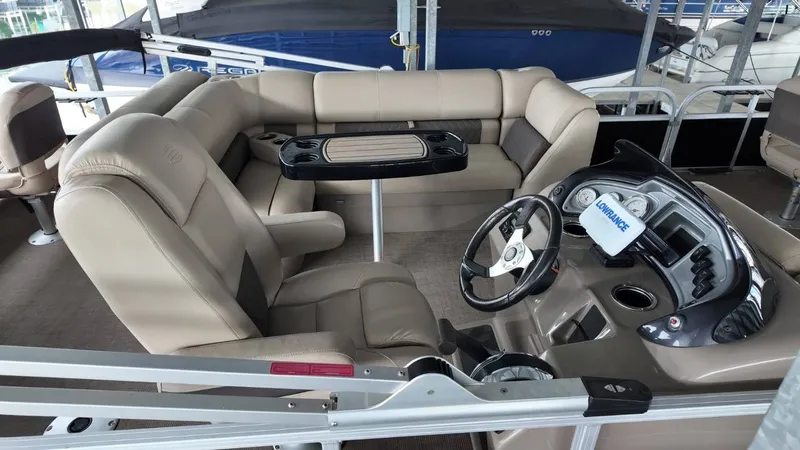 Slide: The Image of Sun Tracker Fishing Barge 22 2022 - 34