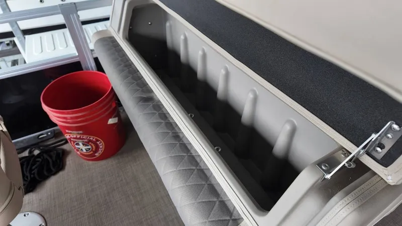 Slide: The Image of Sun Tracker Fishing Barge 22 2022 - 45