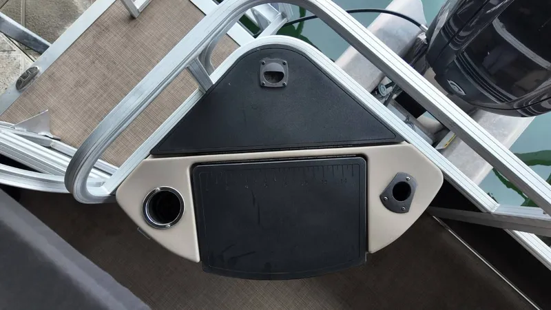 Slide: The Image of Sun Tracker Fishing Barge 22 2022 - 50