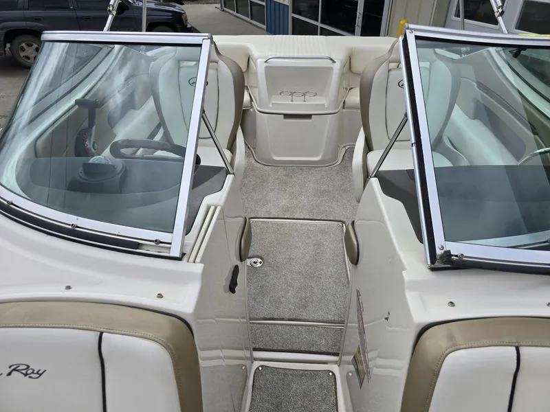 Slide: The Image of Sea Ray 210 Select 2007 - 23