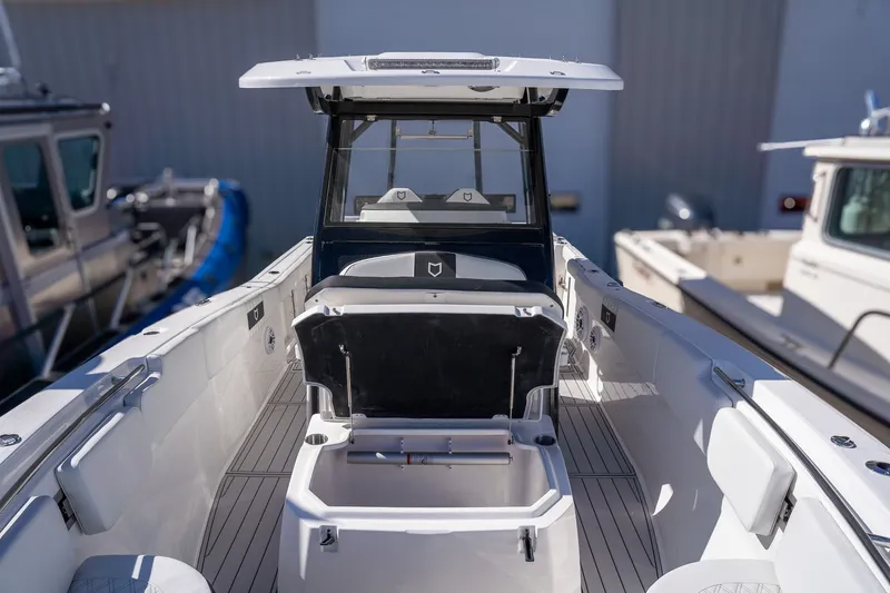 Slide: The Image of Sea Fox 288 Commander 2026 - 10