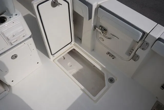 Slide: The Image of Cobia 285 Center Console 2026 - 11