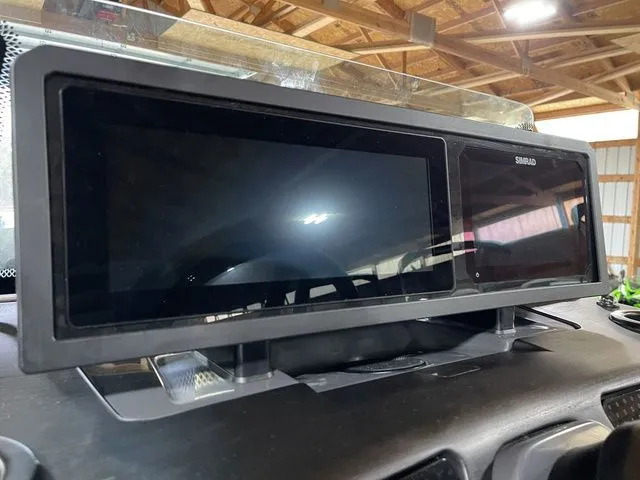 Slide: The Image of Bennington M Swingback 24 MSB 2026 - 26