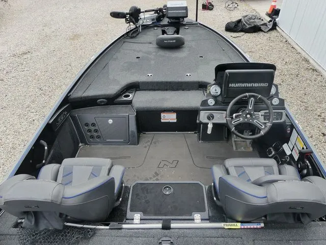 Slide: The Image of Nitro Z20 Pro 2021 - 10