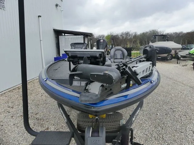 Slide: The Image of Nitro Z20 Pro 2021 - 9