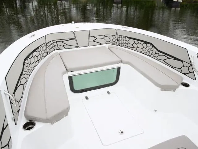 Slide: The Image of Wellcraft Fisherman 202 2026 - 3